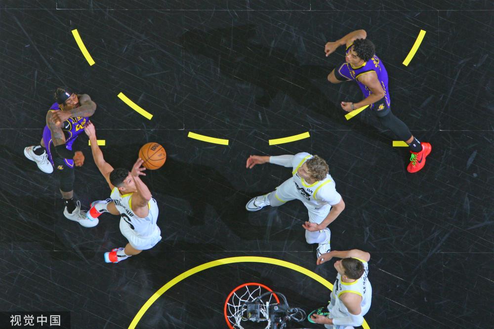 露出一个重 露出一个重