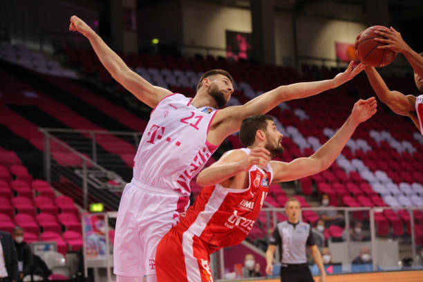 他们非常重 他们非常重