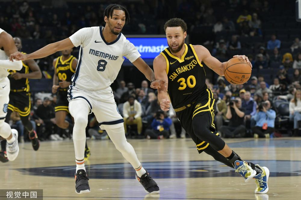 的滑雪或登 的滑雪或登